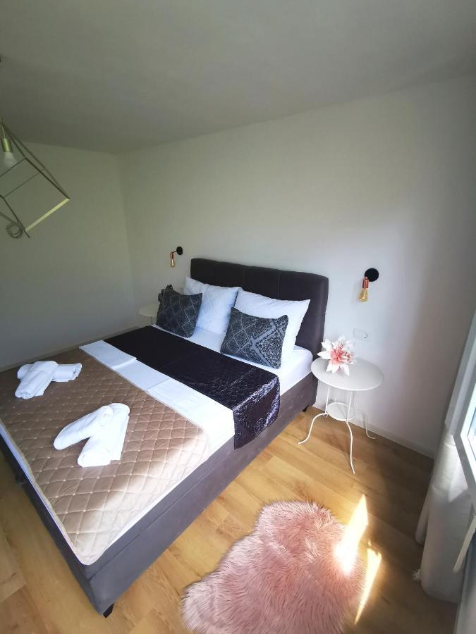 City Center Apartment Bravos Makarska Exterior photo